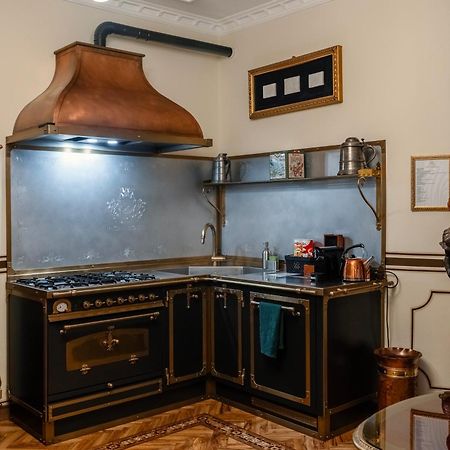 Regal House Verona Vescovado Bagian luar foto