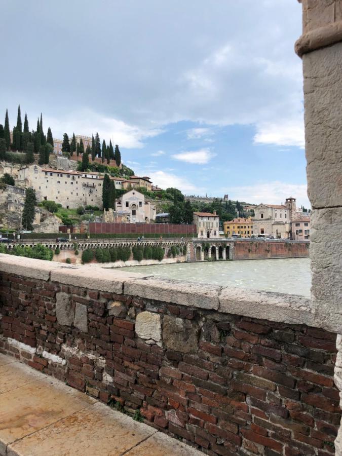 Regal House Verona Vescovado Bagian luar foto